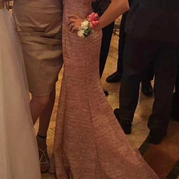 Prom Dress - Picture 4 of 6